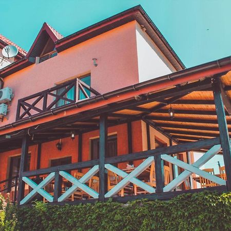 Садиба "Тарас Бульба" Ust'ye Dış mekan fotoğraf